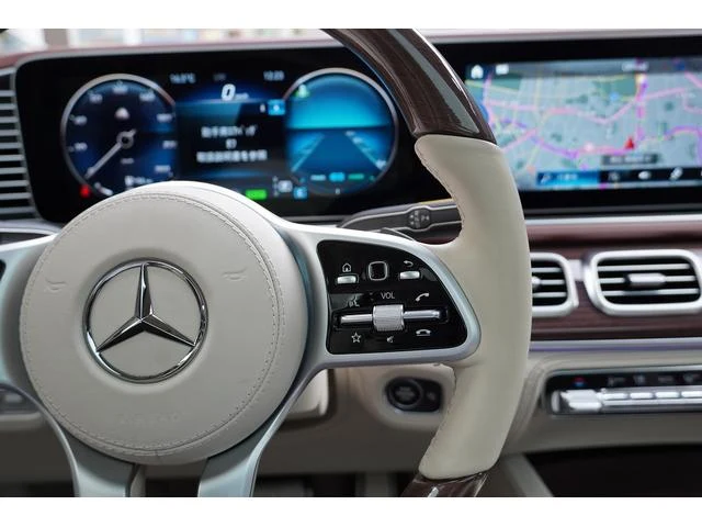 MERCEDES MAYBACH GLS 47