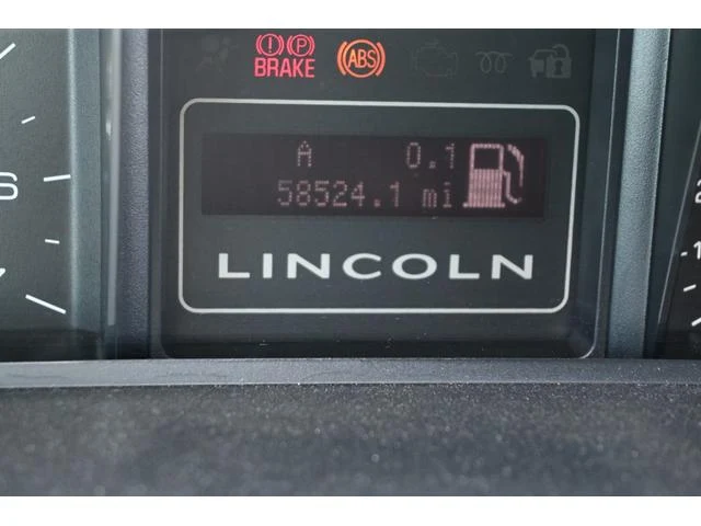 Lincoln NAVIGATOR 27