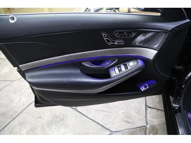 MERCEDES MAYBACH S-CLASS 49