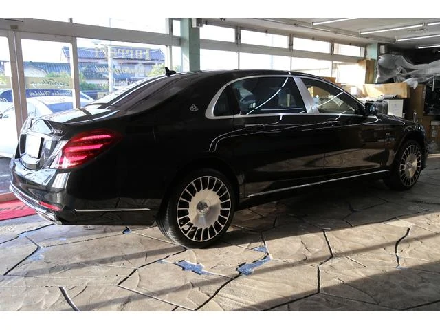 MERCEDES MAYBACH S-CLASS 14