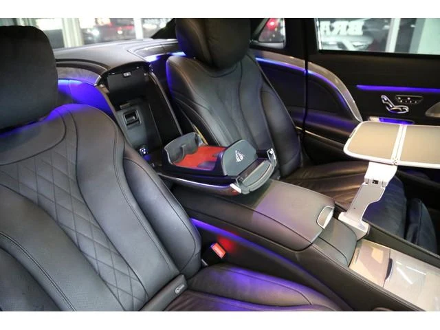 MERCEDES MAYBACH S-CLASS 38
