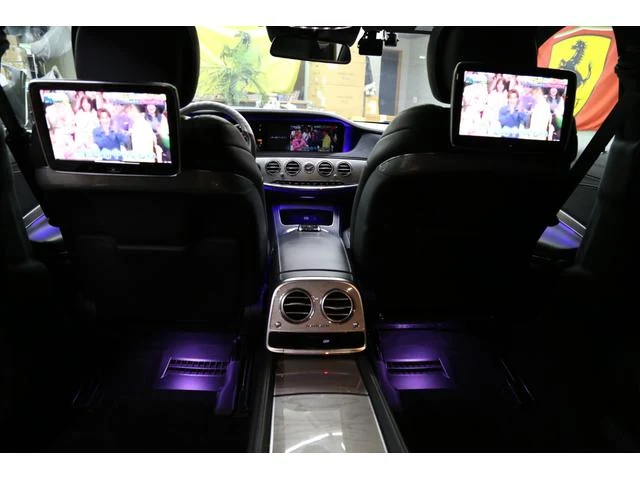 MERCEDES MAYBACH S-CLASS 44
