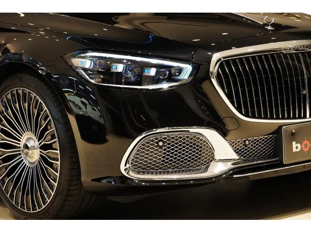 MERCEDES MAYBACH S-CLASS 37