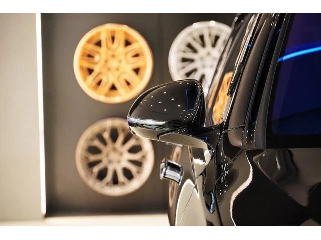 MERCEDES MAYBACH S-CLASS 42