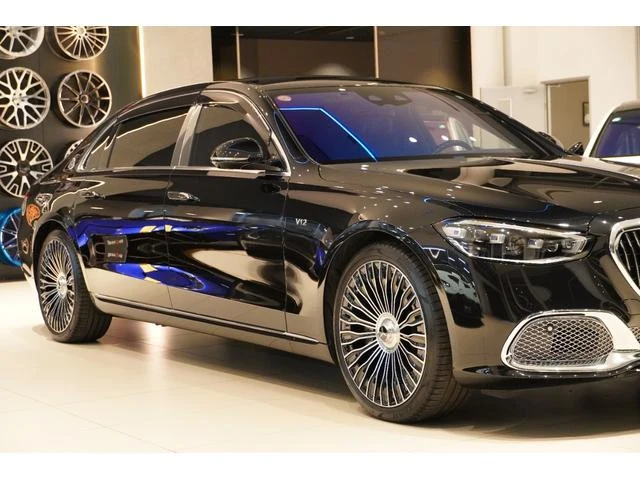 MERCEDES MAYBACH S-CLASS 4
