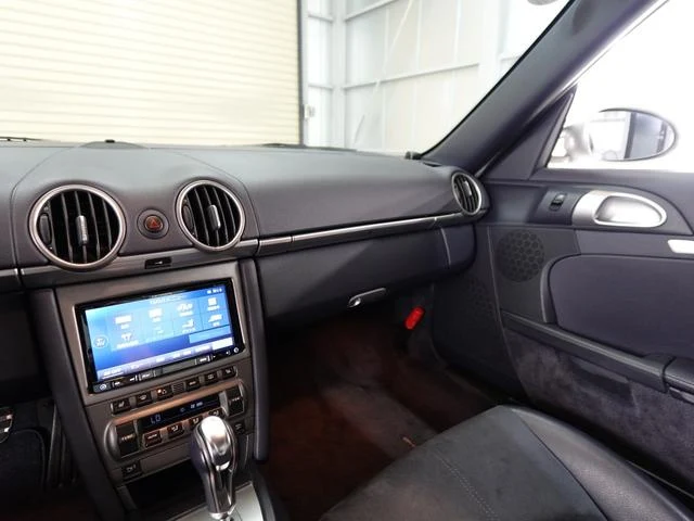 Porsche CAYMAN 14