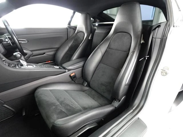 Porsche 718 9