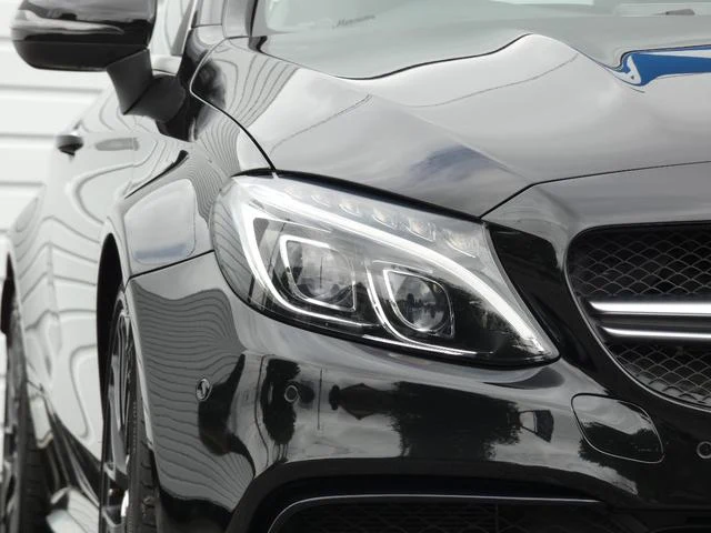 MERCEDES AMG C-CLASS 4