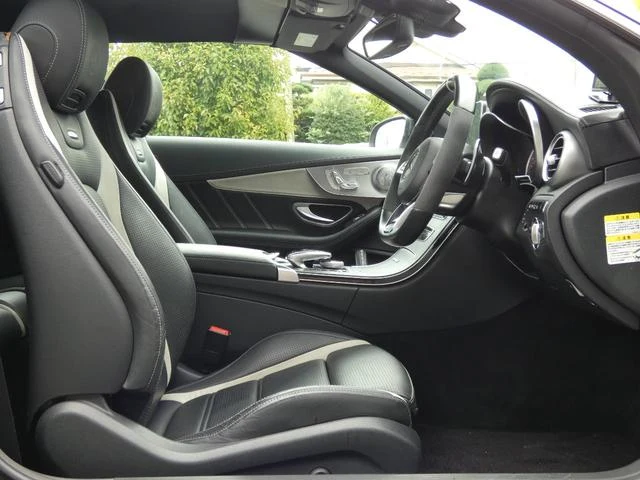 MERCEDES AMG C-CLASS 9