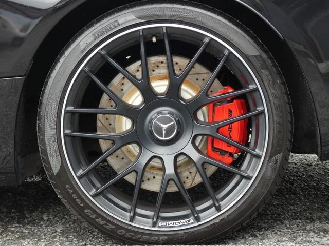 MERCEDES AMG C-CLASS 47