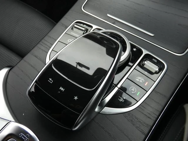 MERCEDES AMG C-CLASS 17