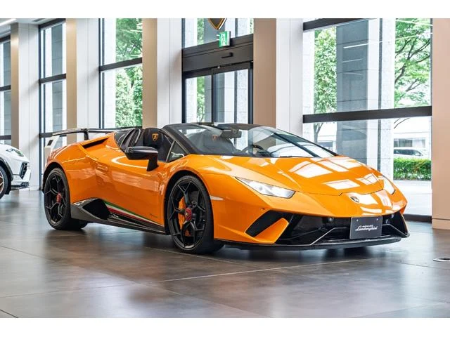 Lamborghini HURACAN 4