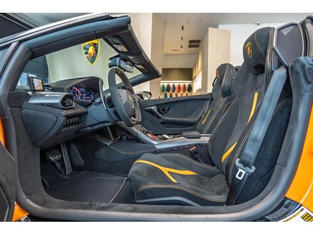 Lamborghini HURACAN 23