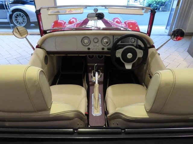 Morgan PLUS4 7
