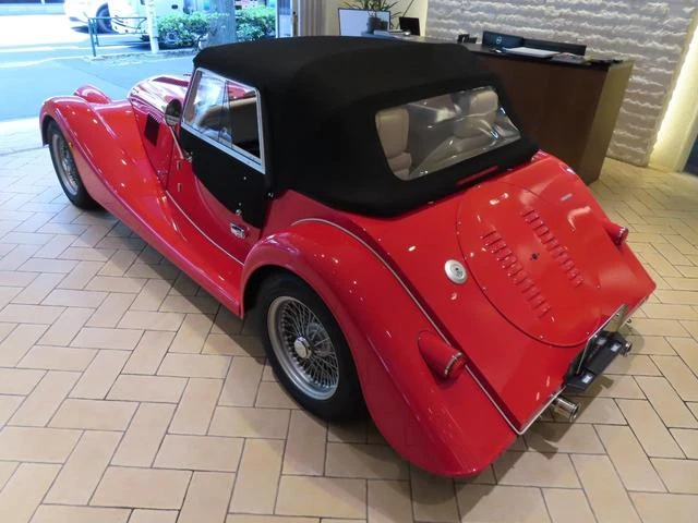 Morgan PLUS4 44