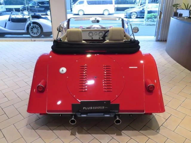 Morgan PLUS4 27