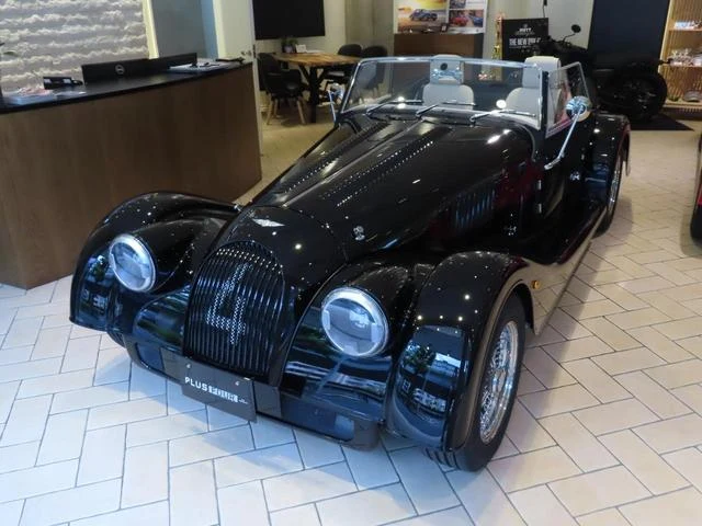 Morgan PLUS4 24