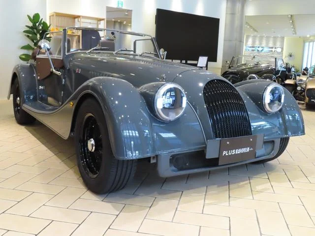 Morgan PLUS4 42