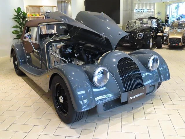 Morgan PLUS4 32