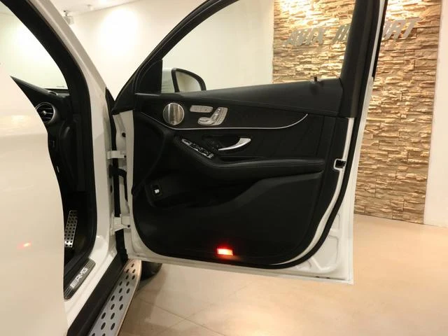 MERCEDES AMG GLC 43