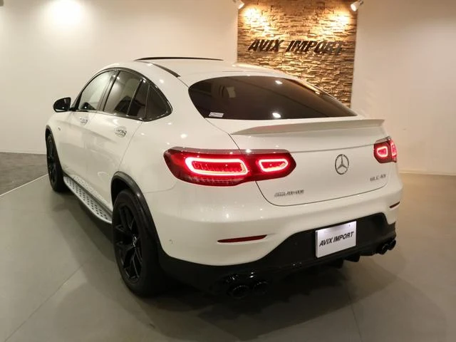 MERCEDES AMG GLC 30