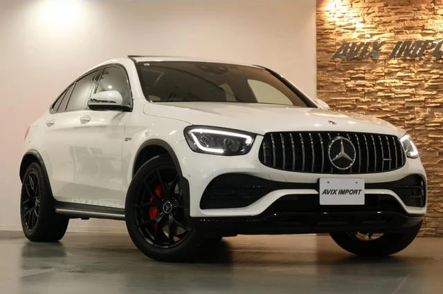 MERCEDES AMG GLC