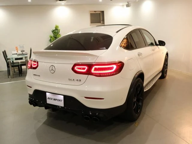 MERCEDES AMG GLC 29