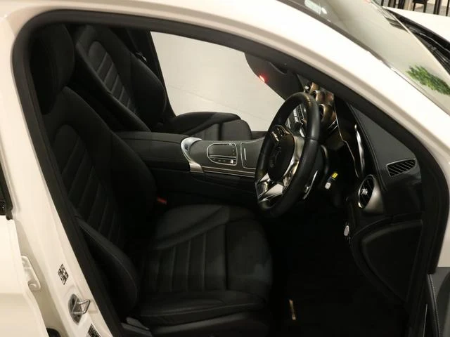 MERCEDES AMG GLC 17