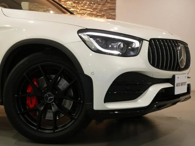 MERCEDES AMG GLC 4