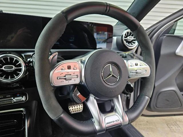MERCEDES AMG A-CLASS 9