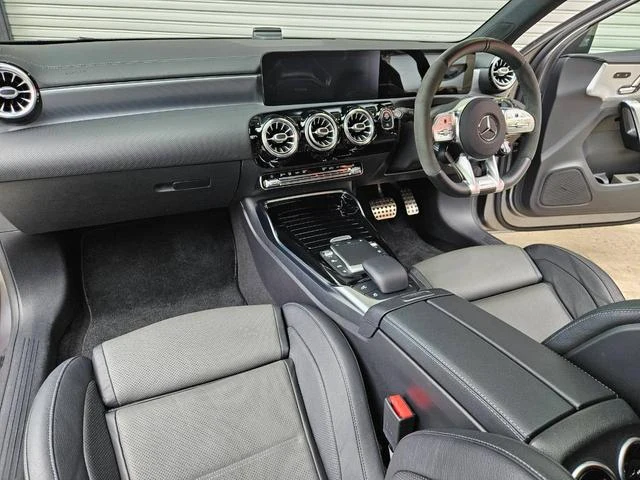 MERCEDES AMG A-CLASS 8