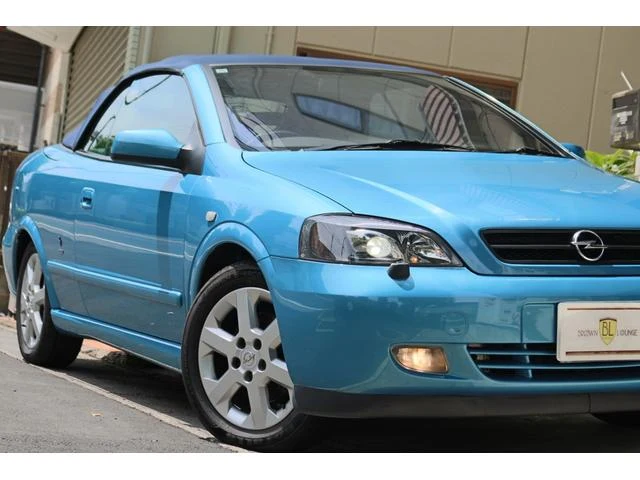 Opel ASTRA 40