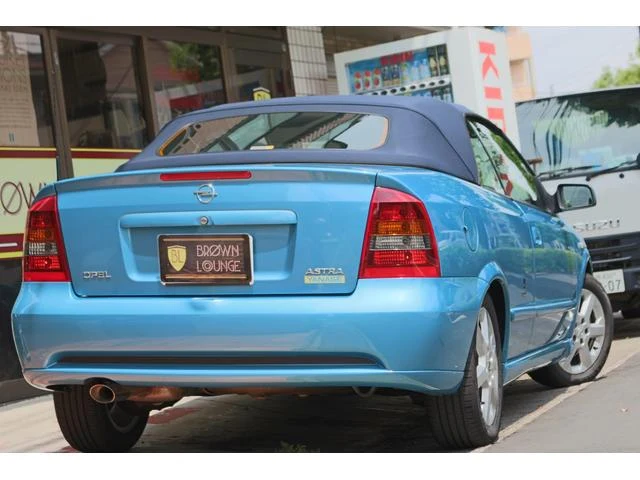 Opel ASTRA 4