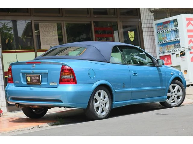 Opel ASTRA 6