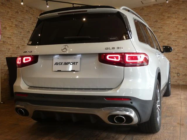 MERCEDES AMG GLB 35
