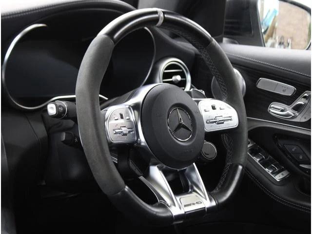 MERCEDES AMG GLC 8