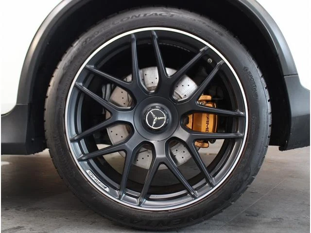 MERCEDES AMG GLC 53