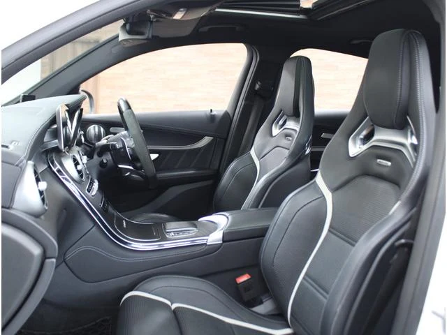 MERCEDES AMG GLC 15