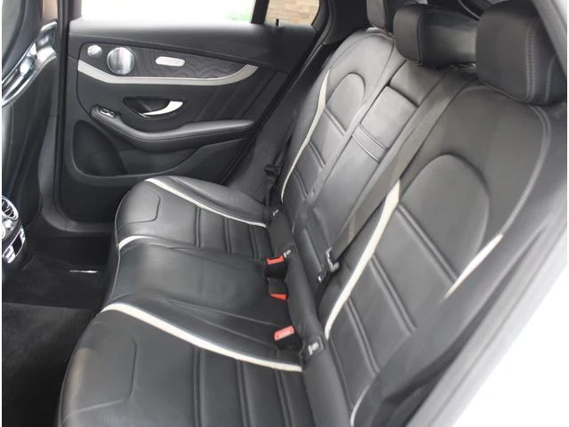 MERCEDES AMG GLC 17