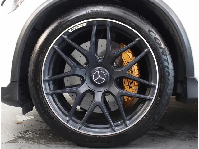 MERCEDES AMG GLC 54