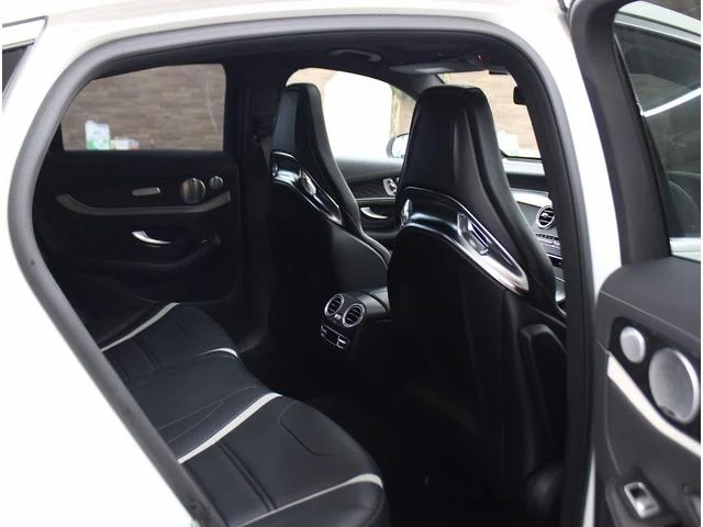 MERCEDES AMG GLC 58