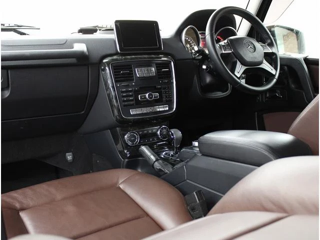 MERCEDES BENZ G-CLASS 8
