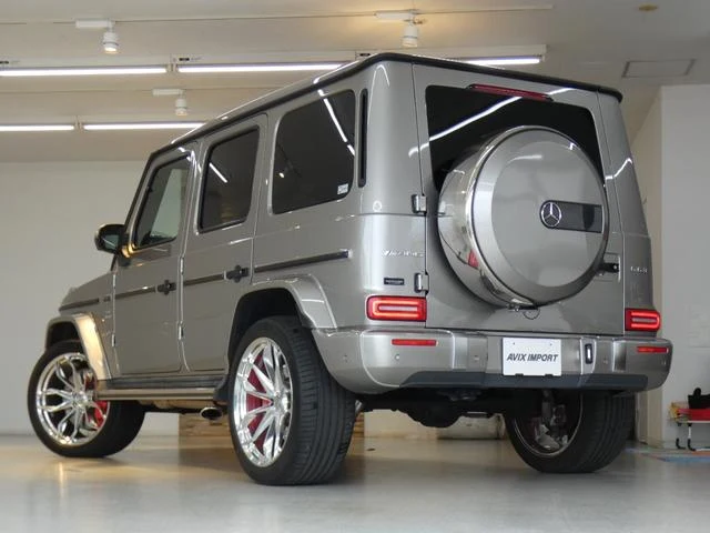MERCEDES AMG G-CLASS 2