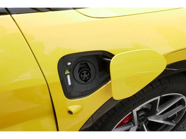 Lotus ELETRE 46