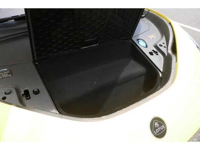 Lotus ELETRE 39