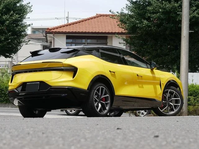 Lotus ELETRE 34