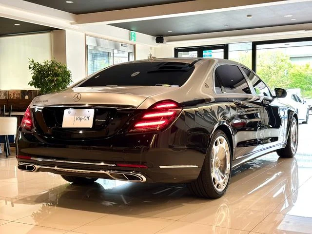MERCEDES MAYBACH S-CLASS 6