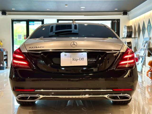 MERCEDES MAYBACH S-CLASS 3