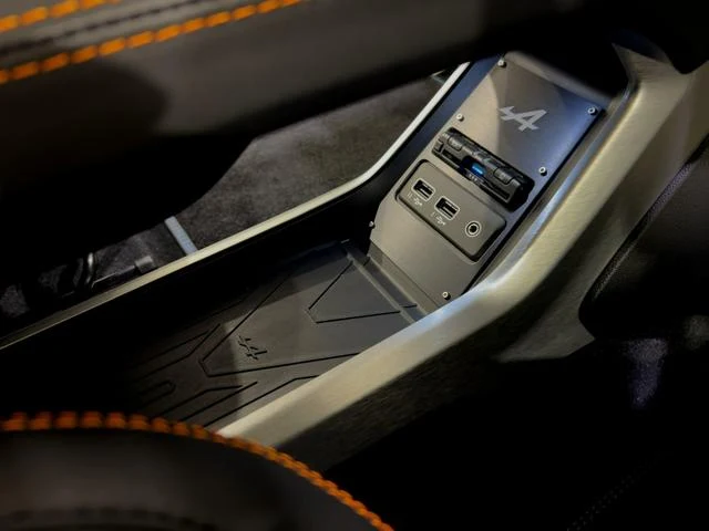 Alpine A110 60
