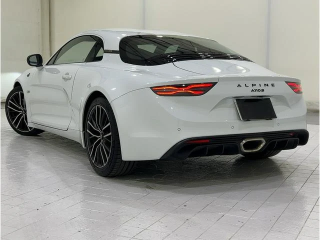 Alpine A110 6